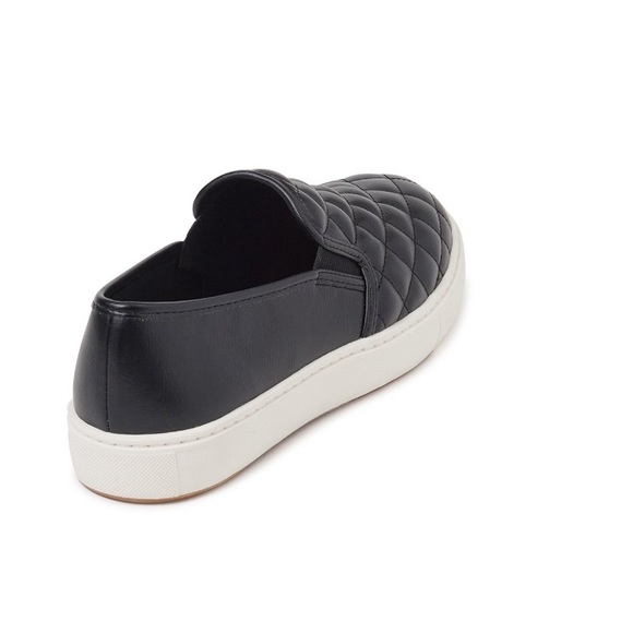 Memory Foam Loafer Twin Gore Quilted Women’s Slip On Sneakers Black Color New - Picture 2 of 5